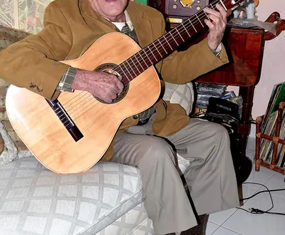 Chamin Correa