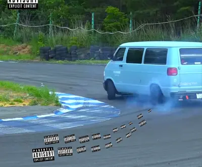 漂移的面包车
