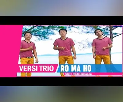 Versi Trio